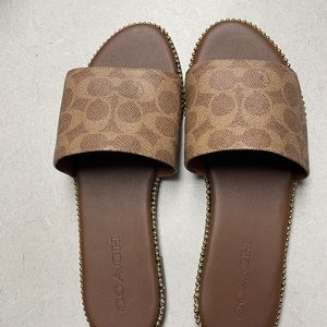 Coach Leatherware Hayden Beadchain sandal size 7.5 new with tags never worn